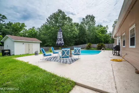 Exterior - 20168 Lovers Ln, Long Beach, MS 39560 photo 4 of 19