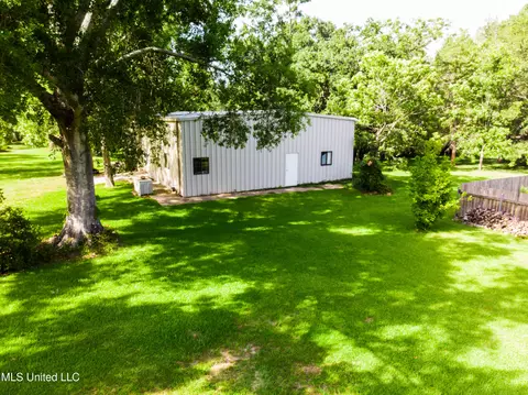 Exterior - 20168 Lovers Ln, Long Beach, MS 39560 photo 19 of 19