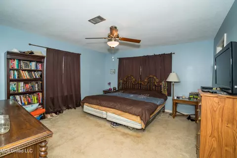 Bedroom - 20168 Lovers Ln, Long Beach, MS 39560 photo 2 of 4