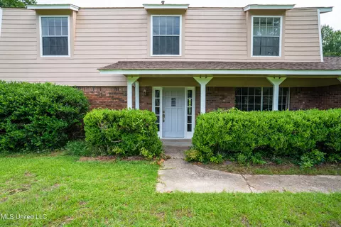 Exterior - 20168 Lovers Ln, Long Beach, MS 39560 photo 2 of 19