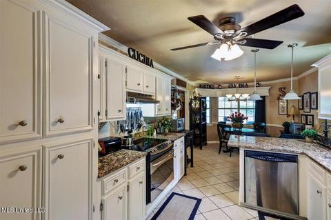 2491 Owens Rd, Terry, MS 39170 photo 14