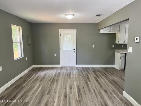 3903 Dearman Ave, Moss Point, MS 39563 photo 7