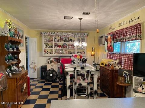 1468 E Peace St, Canton, MS 39046 photo 12