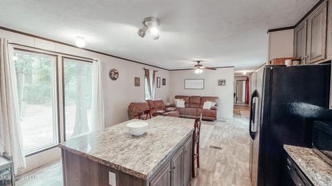 155 Forest Hill Dr, Lucedale, MS 39452 photo 7