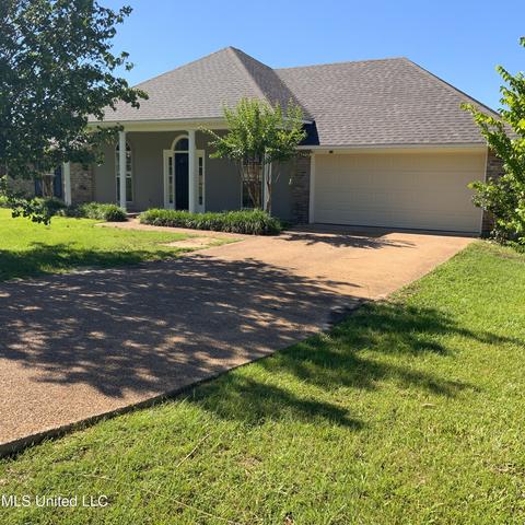 552 Eaglewood Dr, Florence, MS 39073 photo 2