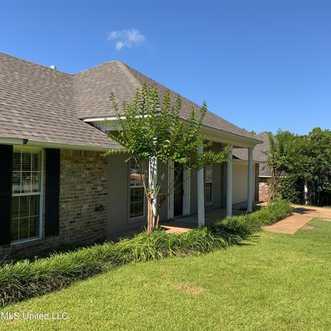 552 Eaglewood Dr, Florence, MS 39073 photo 5
