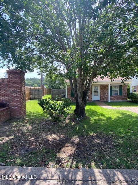 2002 Fox Hill Ln, Byram, MS 39272 photo 3