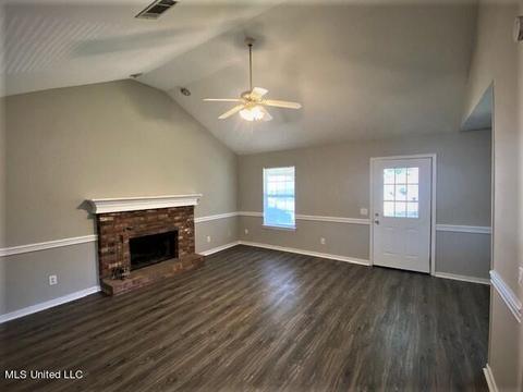2002 Fox Hill Ln, Byram, MS 39272 photo 4