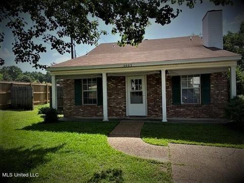 2002 Fox Hill Ln, Byram, MS 39272 photo 1