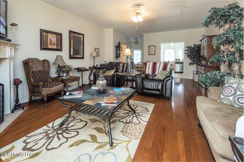 945 Gates St, Hernando, MS 38632 photo 9