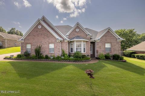 945 Gates St, Hernando, MS 38632 photo 1