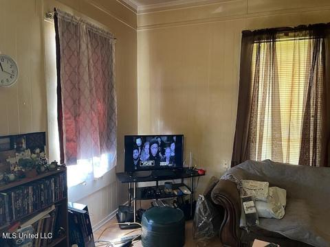 614 Stulin St, Wiggins, MS 39577 photo 6