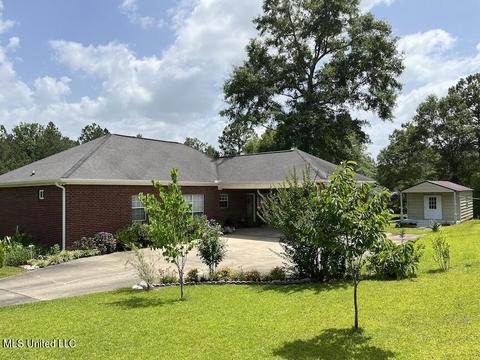 2 Tall Pine Dr, Wiggins, MS 39577 photo 4