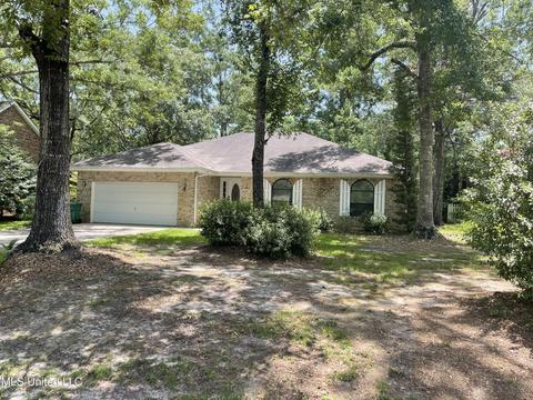 7826 Loa Pl, Diamondhead, MS 39525 photo 3