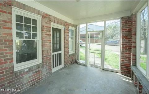 950 Madison St, Jackson, MS 39202 photo 4
