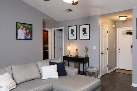 6166 E Sandbourne, Olive Branch, MS 38654 photo 6