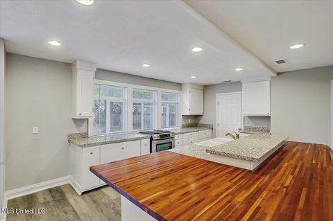 5316 Canton Heights Dr, Jackson, MS 39211 photo 10