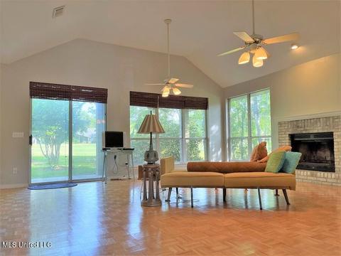 56129 E Diamondhead Dr, Diamondhead, MS 39525 photo 14