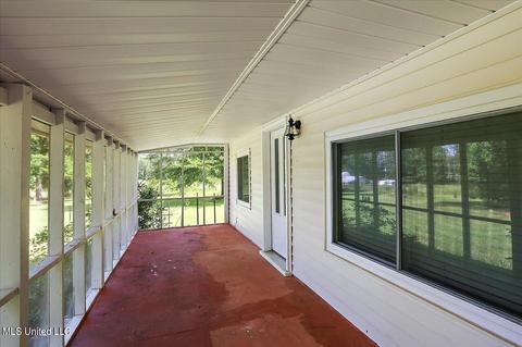 171 Henry Rd, Braxton, MS 39044 photo 4