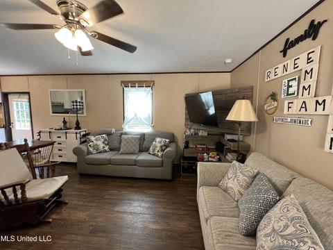 559 Walker Ln, Raymond, MS 39154 photo 7