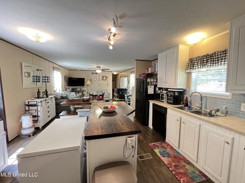 559 Walker Ln, Raymond, MS 39154 photo 15