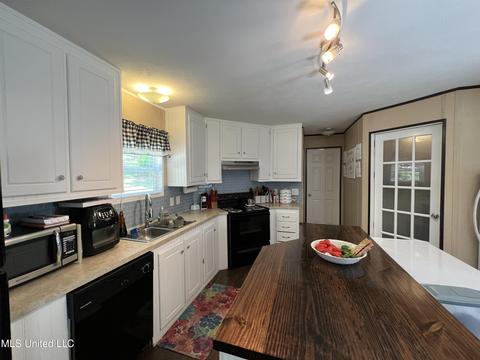 559 Walker Ln, Raymond, MS 39154 photo 12