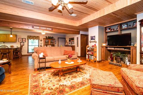 1124 Haley Rd, Terry, MS 39170 photo 10