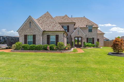 5105 Braham Dr, Olive Branch, MS 38654 photo 1