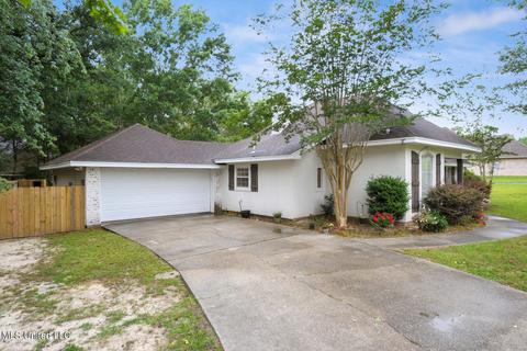 7945 Hilo Way, Diamondhead, MS 39525 photo 4