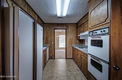 5869 Kings Pl, Jackson, MS 39211 photo 8