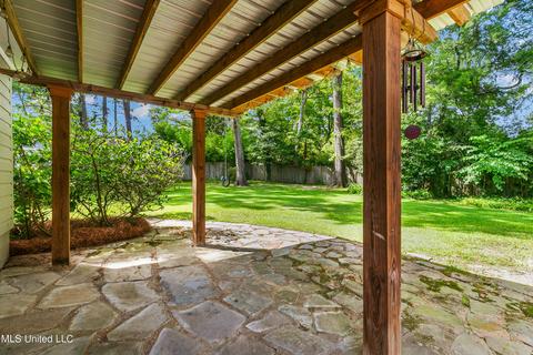 1086 Avondale St, Jackson, MS 39216 photo 29