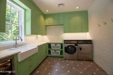 3940 Stuart Pl, Jackson, MS 39211 photo 22