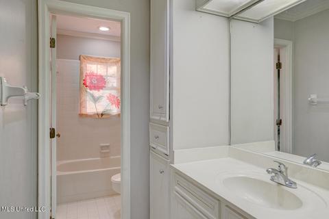 16 Moss Forest Cir, Jackson, MS 39211 photo 21