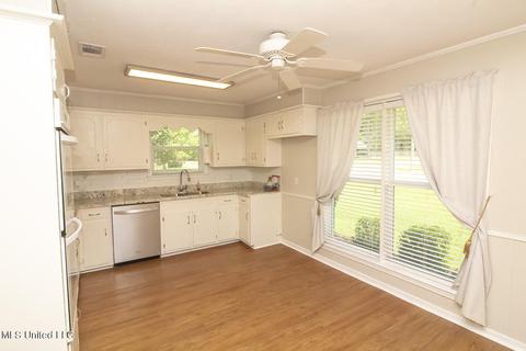 203 Cypress Dr, Madison, MS 39110 photo 11