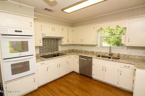 203 Cypress Dr, Madison, MS 39110 photo 10
