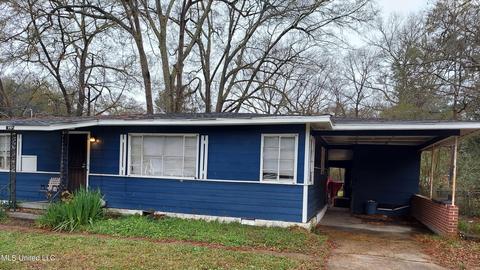 2667 Shannon St, Jackson, MS 39212 photo 1
