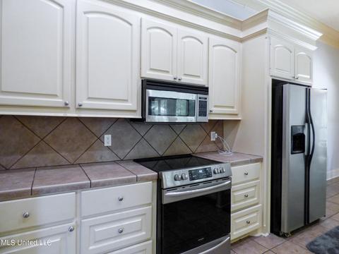 118 Addison Way, Canton, MS 39046 photo 13