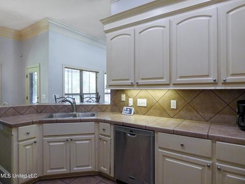 118 Addison Way, Canton, MS 39046 photo 14