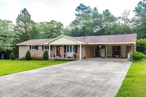 96 Ridgecrest St, Lucedale, MS 39452 photo 2