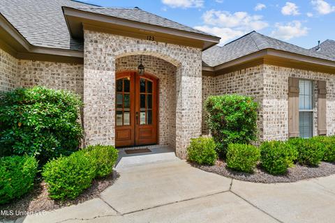 123 Huber St, Madison, MS 39110 photo 4
