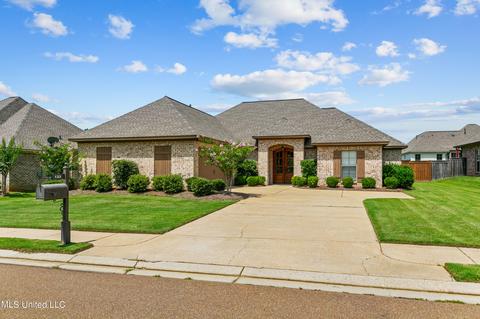 123 Huber St, Madison, MS 39110 photo 1