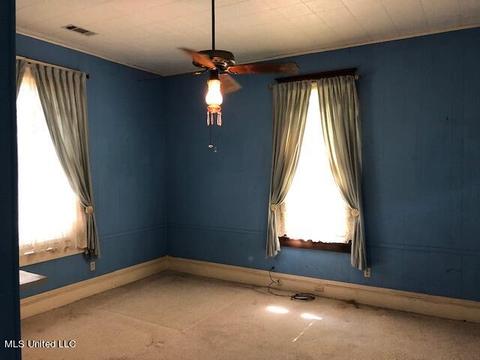 360 E Peace St, Canton, MS 39046 photo 12