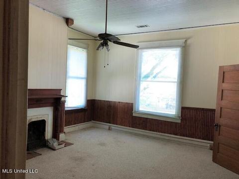 360 E Peace St, Canton, MS 39046 photo 15