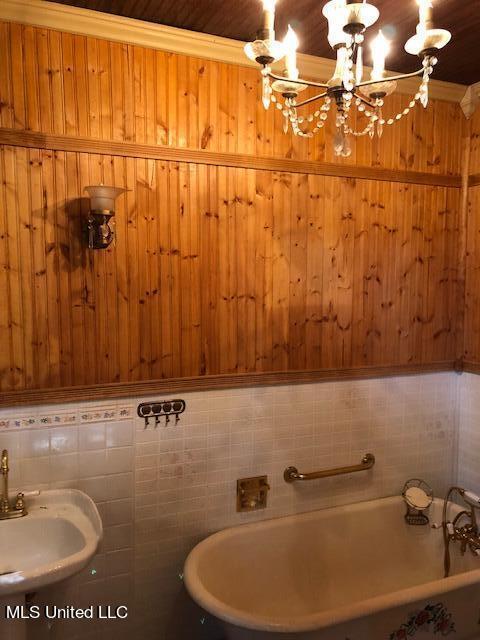 360 E Peace St, Canton, MS 39046 photo 7