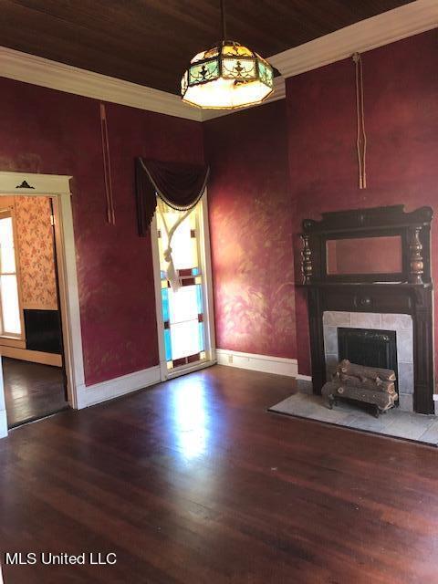 360 E Peace St, Canton, MS 39046 photo 8