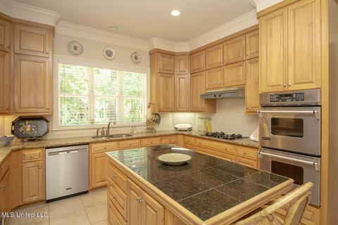 105 Westminster Ct, Madison, MS 39110 photo 11