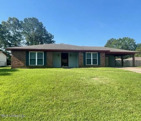 320 Swan Ridge Dr, Jackson, MS 39212 photo 1