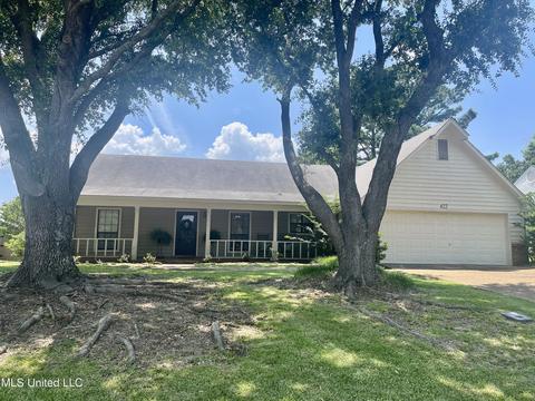 622 Honeysuckle Dr, Madison, MS 39110 photo 2