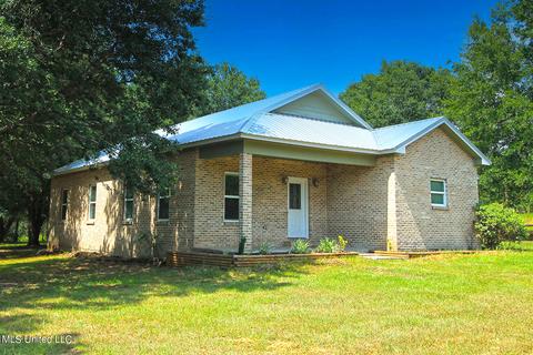 153 Glen Vincent Rd # A, Lucedale, MS 39452 photo 1