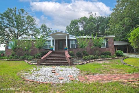 202 Howell Rd, Lucedale, MS 39452 photo 1